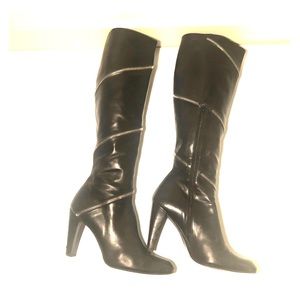 Stuart Wietzman Zipper detail knee high boots